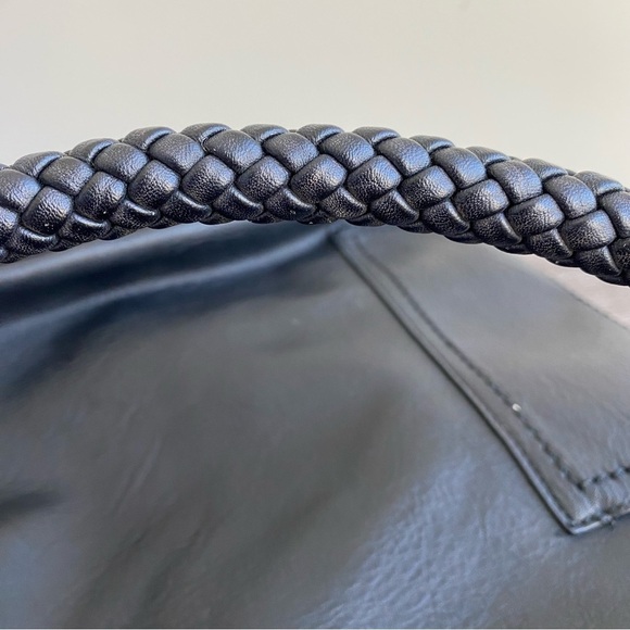 MIZTIQUE Black Vegan Leather Large Tote Handbag Pockets Lined - Picture 6 of 15